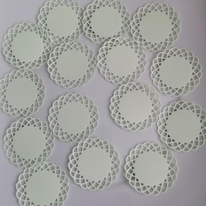 15 x Stanzteile Runde Deckchen, Scrapbooking Junk Journal Bullet Journal Kartenaufleger 4,5 cm mint