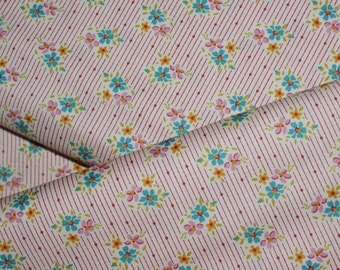 Chute de tissu 40 cm, coton, motifs petites fleurs