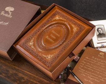 Luxurious 'Our Family Story' Leather Journal | Perfect Anniversary & Wedding Gift for Couples