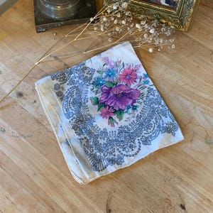 Vintage flower handkerchief, Vintage  Handkerchief, handkerchief for women,Antique vintage handkerchief