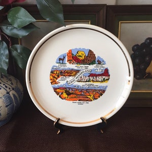 Grand Canyon Scenic Wonderland Souvenir Plate Vintage Gold border