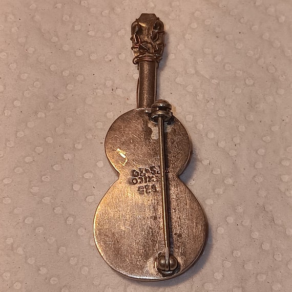 Guitar broach size 2 inch silver vintage - image 2
