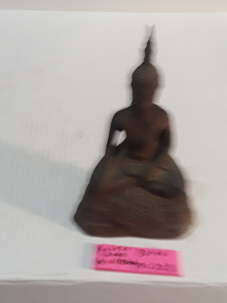 Pointed head buddha bronze