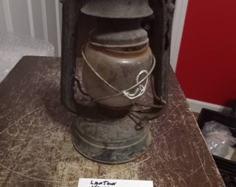 Lantern kerosene very old sold as is