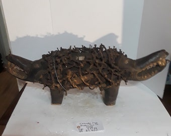 Crocodile two headed hand carved with nail and rope  art very old can use cleaning from the congo