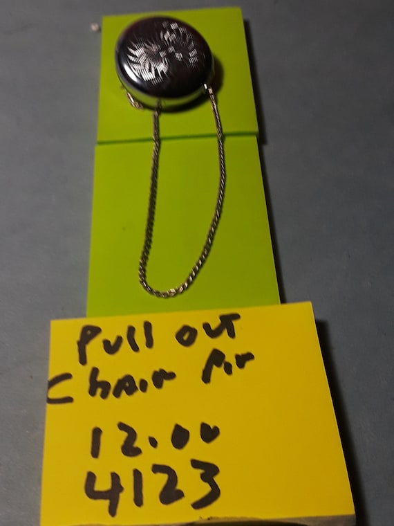 Pull out chain pin - image 1