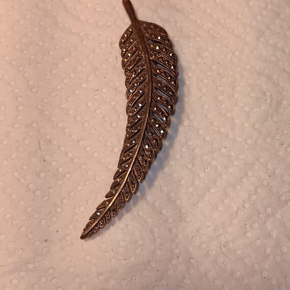 Feather broach silver size 3 inch vintage - image 1
