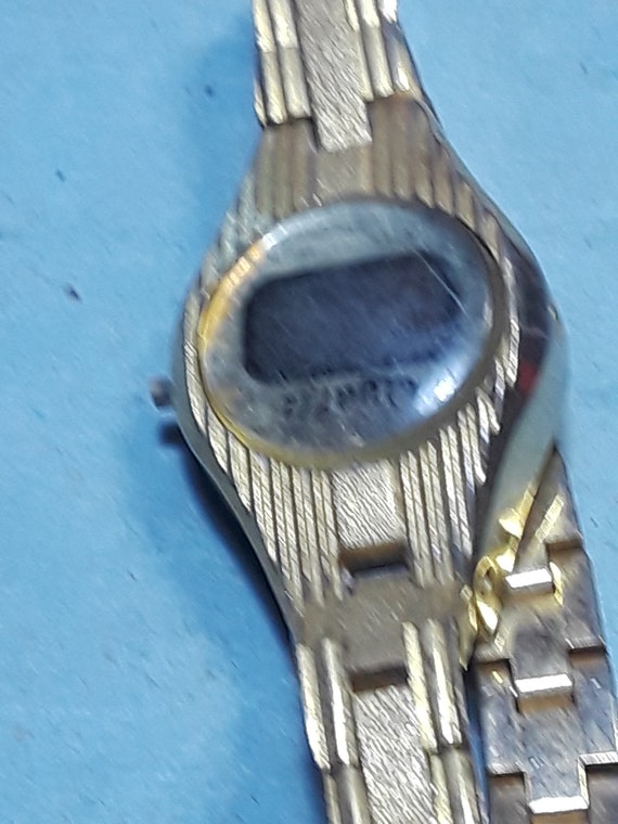 Watch parts lot of four - image 4