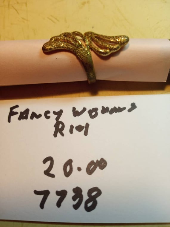Fancy woman ring size 7 silver 925