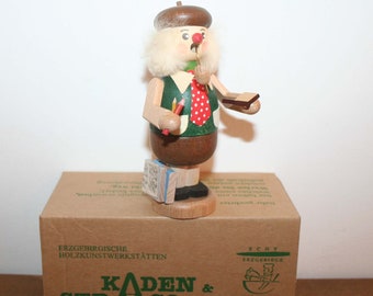 Erzgebirge smoker, motif: teacher, vintage smoker, original by Karden & Straco, wood art, original packaging, TOP