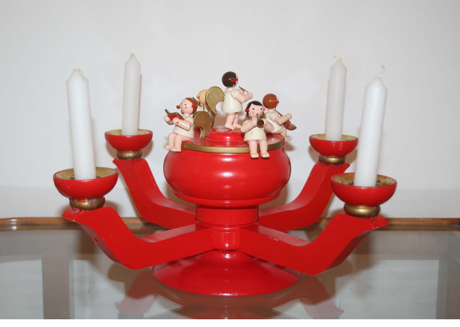 Original Ulmik, Erzgebirge Advent candlestick, vintage candle holder for 4 candles with music box and 5 loop angels, marked on the base, rarity