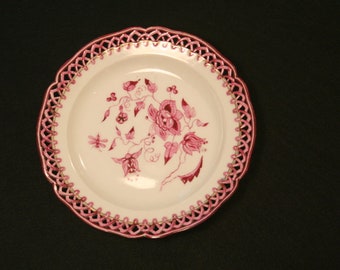 KPM Berlin, beautiful antique Biedermeier ornamental plate around 1840, porcelain plate with broken flag, original