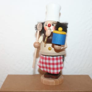 Erzgebirge Smoker, motif: cook, vintage smoker, original by Karden & Straco, wooden art, original packaging, TOP