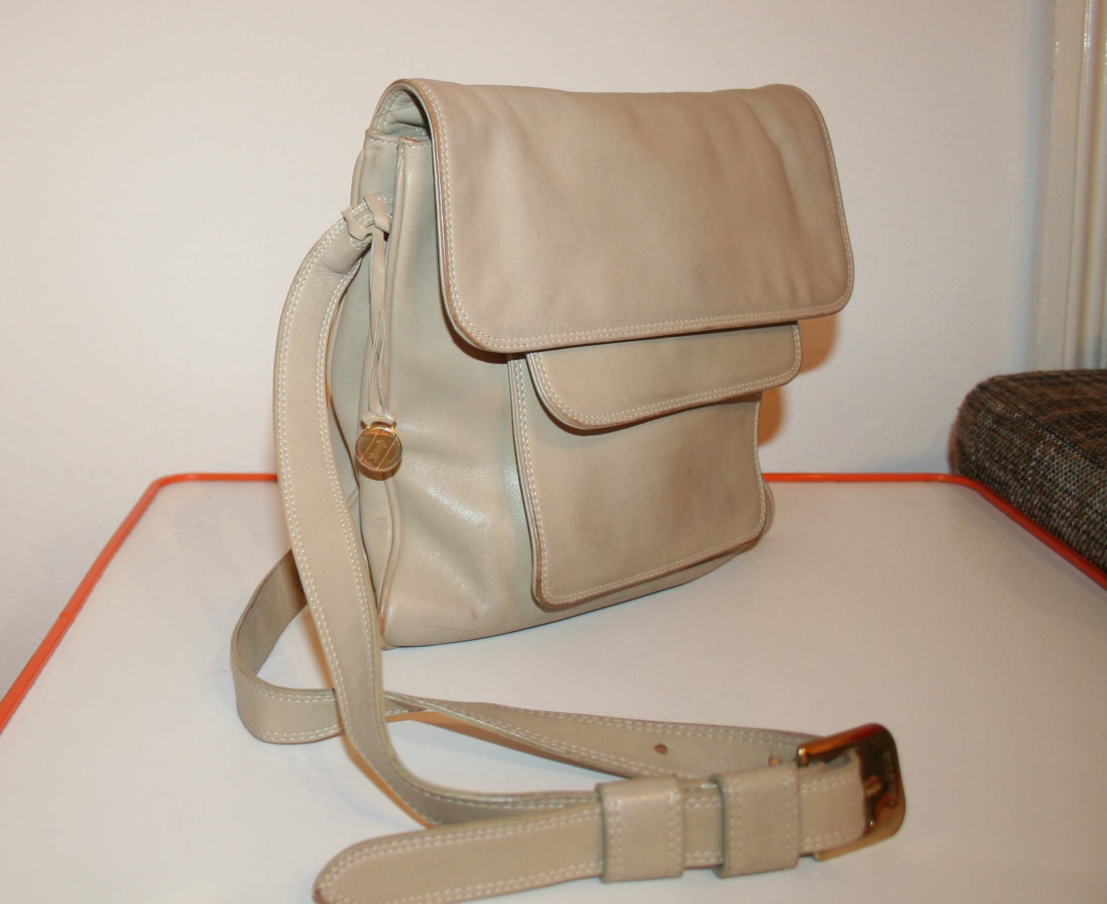 Gold Arrow Bag Casual Vintage Handbag or Shoulder Bag Etsy UK