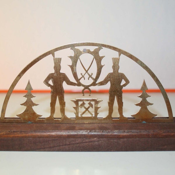 Erzgebirge candle holder, small vintage candle arch, wooden arch for 2 candles with metal arch, miner motif, original DDR Ostalgie, TOP