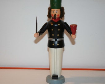 Erzgebirge Bergmann mit kleinem Kerzenhalter, Vintage Figur, ca. 25 cm hoch, Original DDR Ostalgie