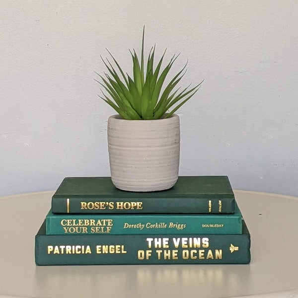 Set of Green Books, Shades of Green Books, Books, Modern Books, Decorative Books, Book Décor, Wedding Decor, Home Decor, Centerpiece, Décor