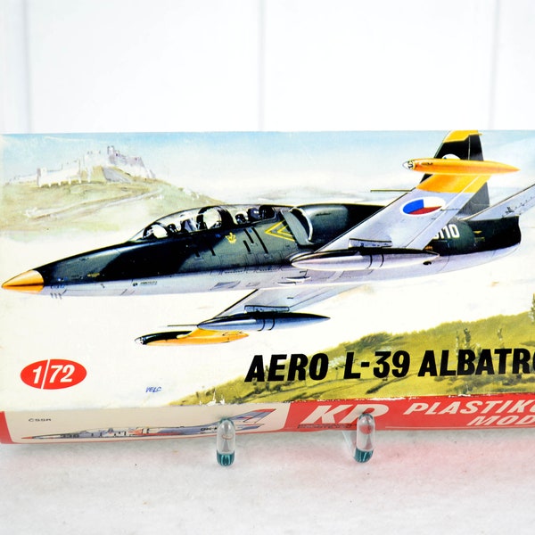 Modellbaukasten AERO L-39 Albatros 1:72 Kovozavody Prostejov Tschechien Modell Baukasten Düsenjäger Spielzeug 80er Modellbau Modellbausatz