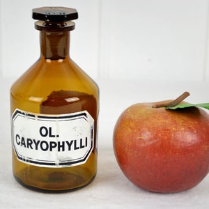 old apothecary bottle Caryophylli 250 ml glass bottle pharmacy laboratory bottle storage vintage vessel glass bottle decoration kitchen cloves