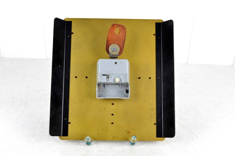 Atlanta Electric Wall Clock 60s Clock Mid Century Brass Clockwork