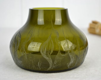 Glasvase PF 82 signiert Vase Seegras graviert Studioglas Glas Blumenvase Flower Studio Vintage Design Modern Grün