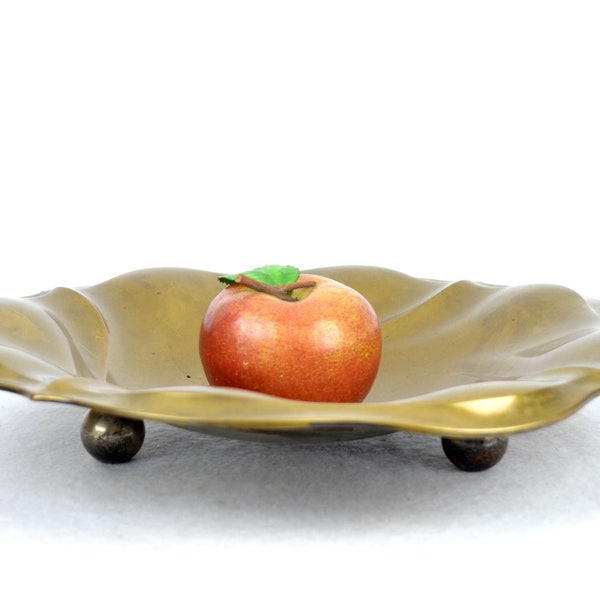 Quist serving bowl Art Deco 20s 30s bowl fruit bowl tray brass serving tray design brass bowl