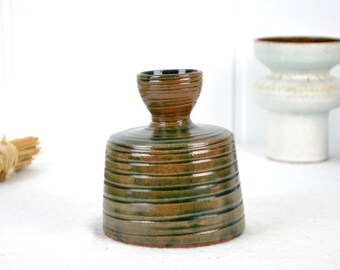 花模様の小さな花瓶 / レームヒルト陶器工房、陶器、1990年代 - Etsy 日本