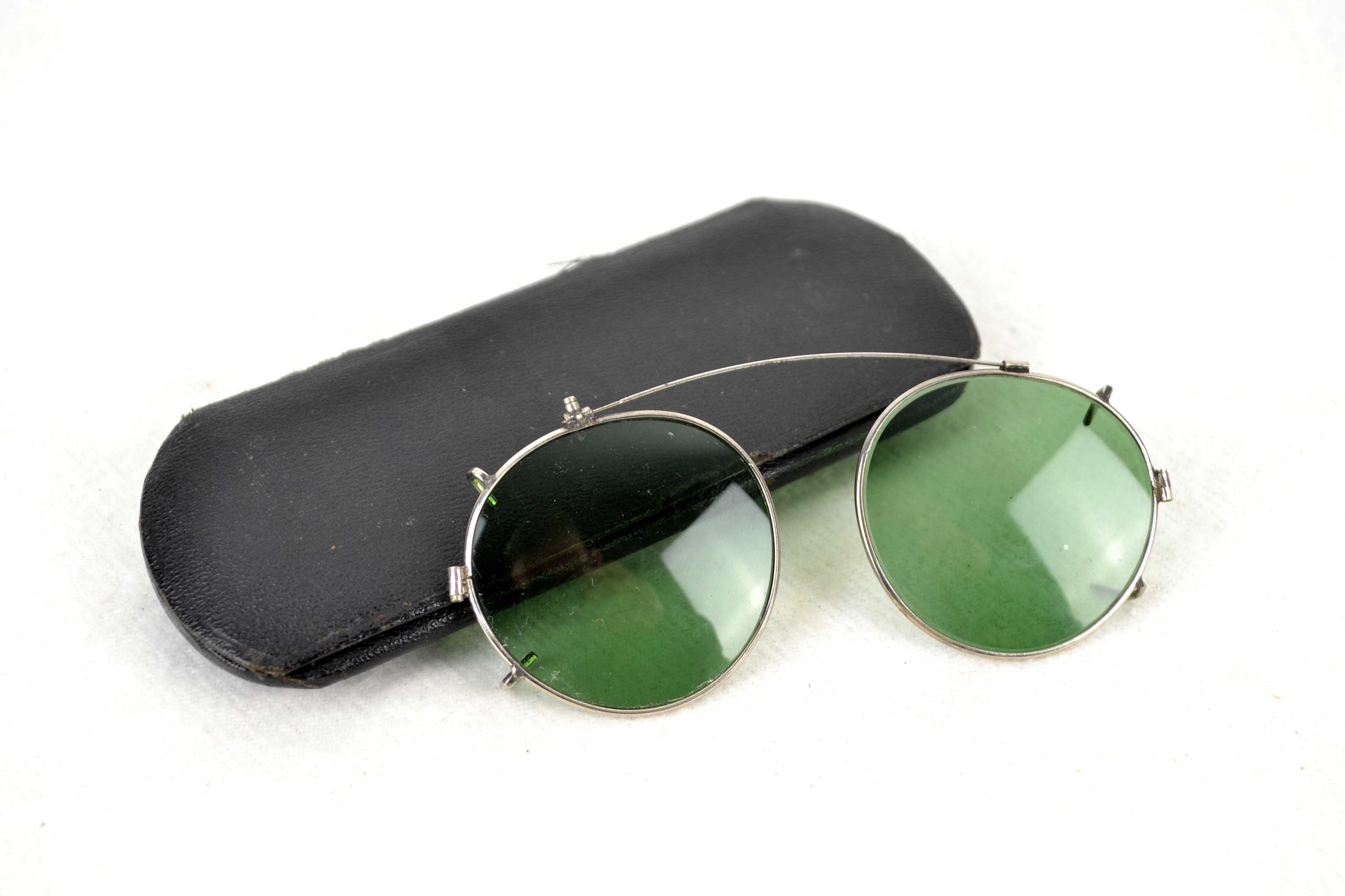 Antique Round Green Glass Clip-On Sunglasses Gold Tone Beaded Rim Vintage Original 1920s Decade Vintage Sunglasses for sale | eBay main image 3