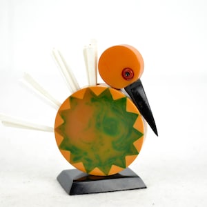 Catalin figurine bird 50s snack skewers holder toothpick amber honey colors mid century vintage Katalin