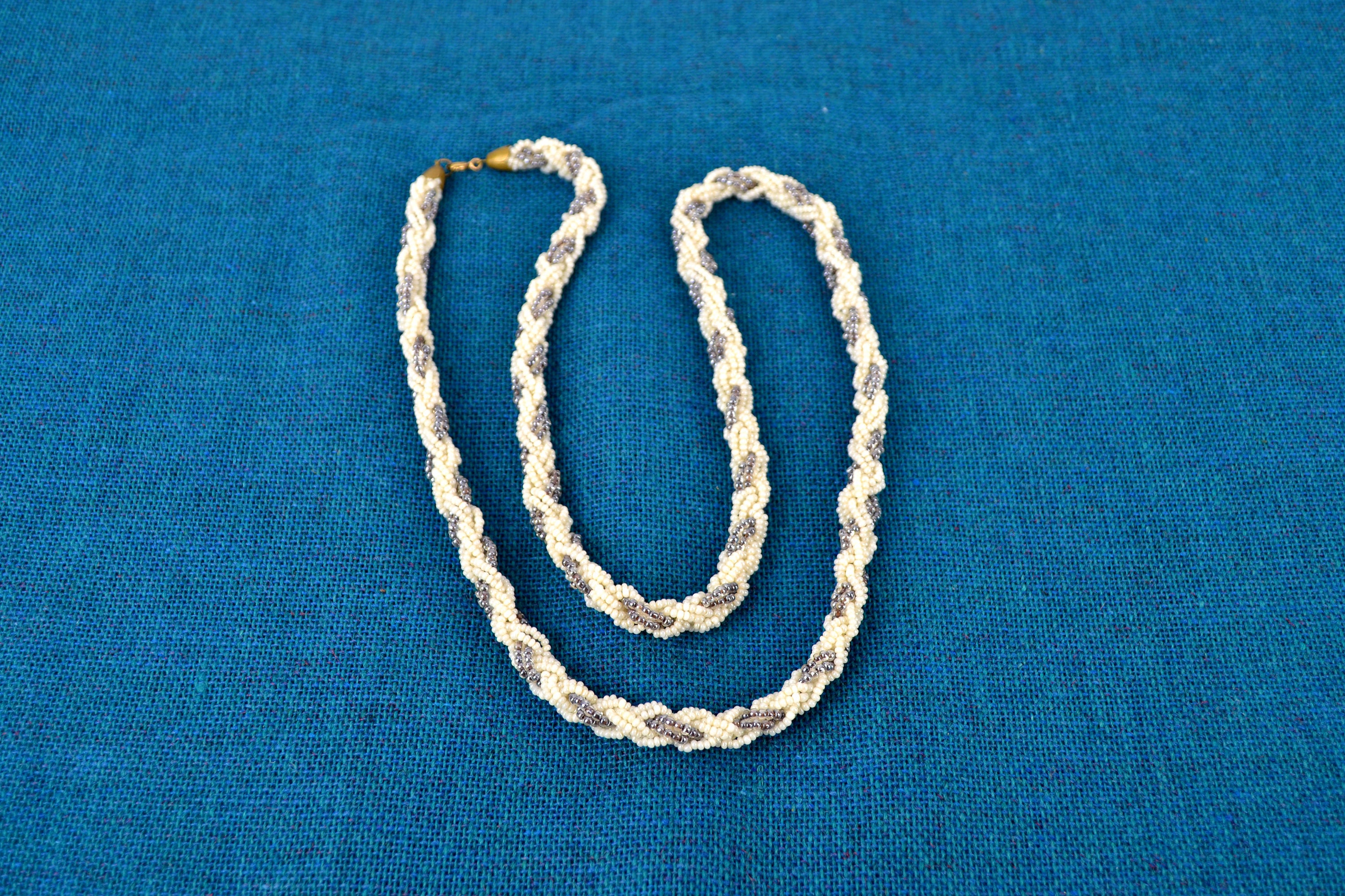 OX JEWELRY GLASS CORD and NECKLACE | MB -there