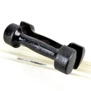 rare Sandows Patent Dumbbell for Girls Cast Iron Eugen Sandow Vintage Design Steel Springs around 1900 Antique Sports Equipment Boxing Training