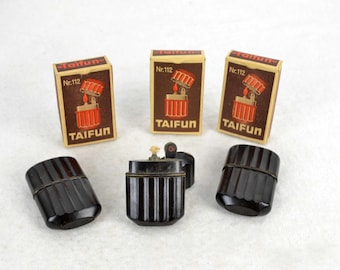 1 de 2 Encendedor de baquelita TCW TAIFUN, de gasolina, resistente al viento, de los años 20 y 30, estilo Art Déco, sin usar.