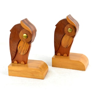 2 owl bookends wood 50s 60s Artinwood mid century vintage design various woods decoration book holder books bookshelf
