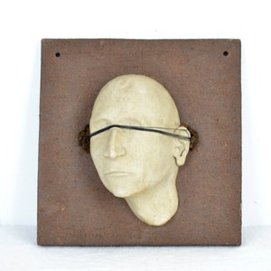 Sculpture by artist Helga Seum from Gedern mural face wall plate ceramic figure studio ceramics handmade design Pottery art ceramics