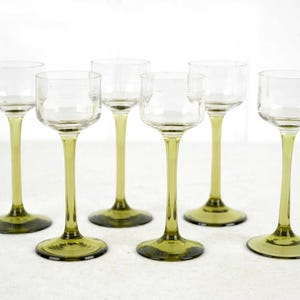 6 Art Nouveau liqueur glasses 1900 1910 moss green stem vintage design brocante glass liqueur shot glass bar