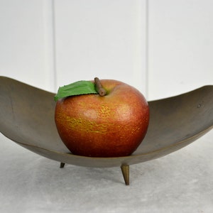 Kidney bowl brass bowl 50s 60s bowl mid century rockabilly kidney table era decoration retro metal brass Danish
