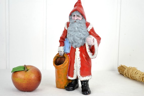 アンティーク　陶器　クリスマス　サンタクロース テューリンゲン州グレーフェンローダの古い陶器製サンタクロースの置物