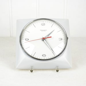 Remington Lektro wall clock DEFECT design clockwork clock mid century brocante vintage retro ceramic blue pottery