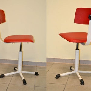 Doctor's chair industrial design 70s chair office office medical chair doctor factory factory industry vintage office chair desk 60s 50s image 1