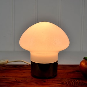 Mushroom table lamp GDR office lamp glass white design light lamp 60s 70s office desk Brocante