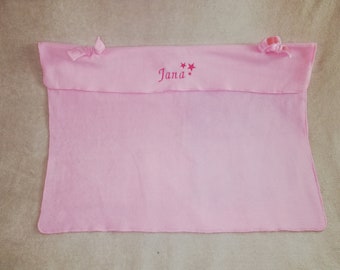 Fleece blanket for baby bowl