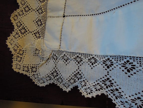Victorian Cotton Bedsheet with Hand Crocheted Edging/Hand Made Victorian Bedsheet