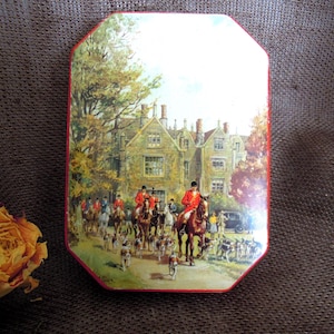 Vintage English Toffee Tin/ Vintage Toffee Tin/Vintage English Toffee Tin