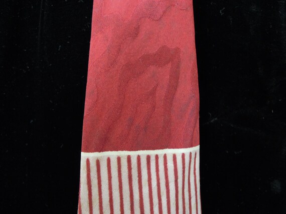 Vintage 1940s Rayon Swing Tie, Floral Design - image 3