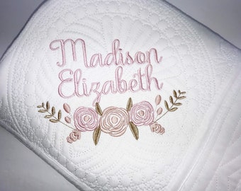 Personalisierte mit Blumen gestickte Baby-Quilt, Erbstück-Andenken