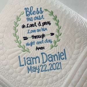 Couette héritage pour bébé, couverture personnalisée pour bébé « Bless This Child », couverture pour bébé héritage, cadeau souvenir personnalisé pour bébé, cadeau religieux pour bébé