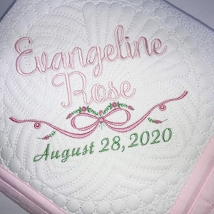 Heirloom Baby Quilt, Blumenrosen, personalisierte Andenken, Babypartygeschenk