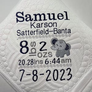 Personalisierte Elefant Geburtsdaten Baby Quilt, benutzerdefinierte Name Erbstück Decke, Neugeborenen Andenken Geschenk mit Geburtsdetails