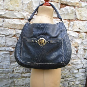 Shoulder bag by MOSQUITOS funny reptile imitation, perfect condition, worn, 44 X 32 large capacity