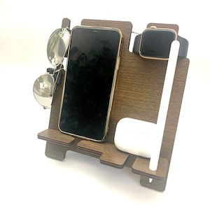 Estación de acoplamiento de madera personalizada: organizador de teléfono, reloj y valet